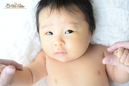 生まれて初めての撮影 生後1ヶ月babyです スタジオココア二子玉川のブログ