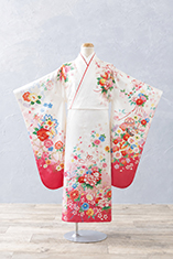 流山店の衣装（7歳）